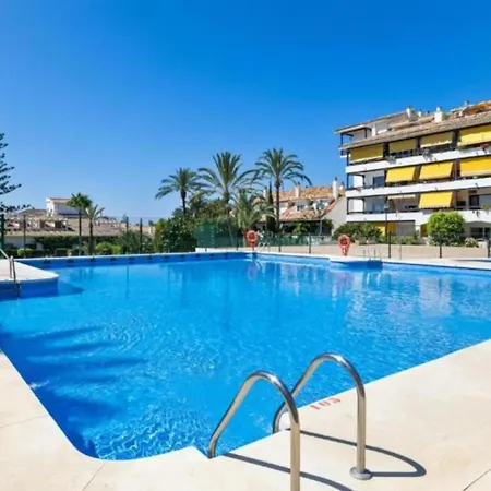 公寓 Iron House - Penthouse With Bathtub In Golden Mile & Bridge