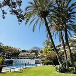 Iron House - Penthouse With Bathtub In Golden Mile & Bridge Marbella