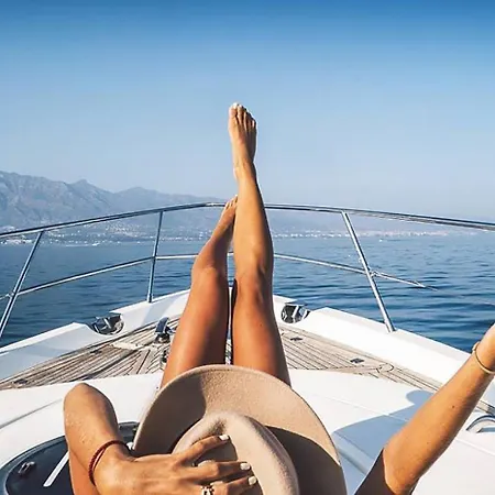 Iron House - Penthouse With Bathtub In Golden Mile & Bridge