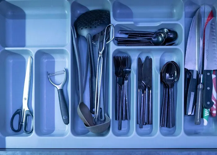 아파트 Iron House - Penthouse With Bathtub In Golden Mile & Bridge 마르베야