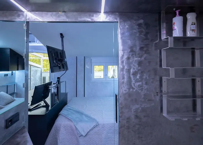 Iron House - Penthouse With Bathtub In Golden Mile & Bridge 아파트 마르베야