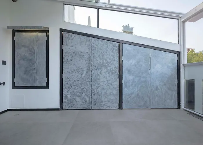 Iron House - Penthouse With Bathtub In Golden Mile & Bridge * ماربيا