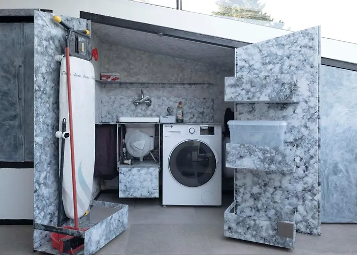 아파트 Iron House - Penthouse With Bathtub In Golden Mile & Bridge *