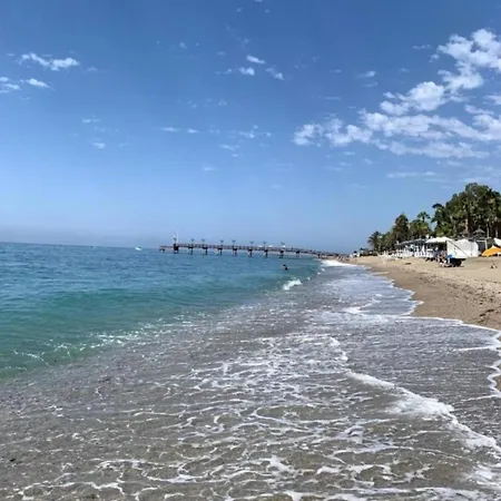 Apartmán Iron House - Penthouse With Bathtub In Golden Mile & Bridge Marbella