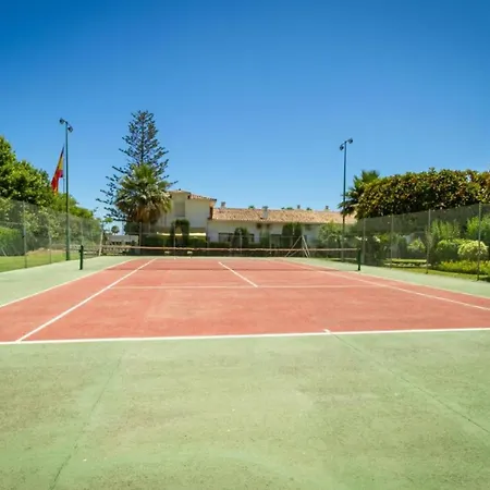 Iron House - Penthouse With Bathtub In Golden Mile & Bridge * Marbella