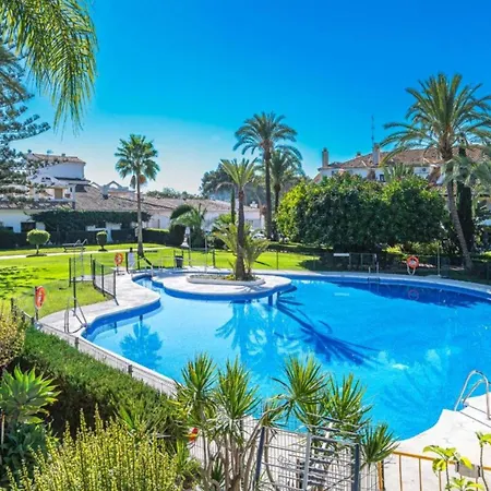 Iron House - Penthouse With Bathtub In Golden Mile & Bridge Marbella